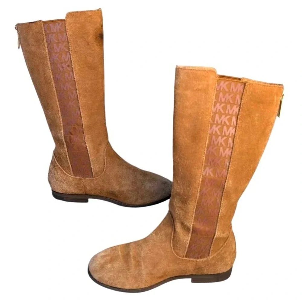 Michael Kors ~ Emma Chey Boots ~ Kids Size 2 ~ Tan Suede Tall ~ Back Zip MK Logo